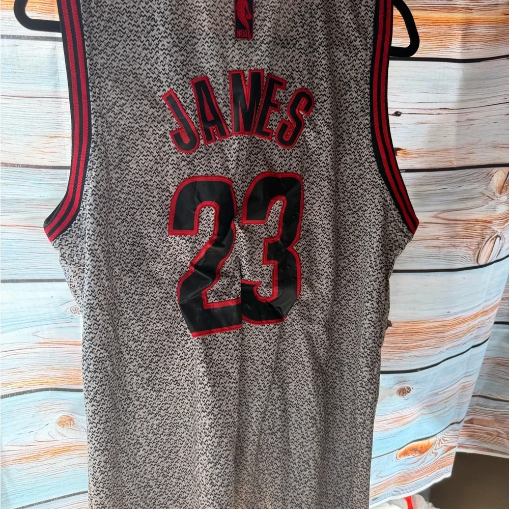 adidas‎ Gray/Black Patterned NBA Jersey